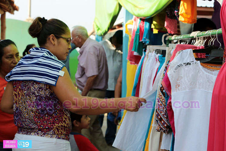 Feria de Textiles e Hilados